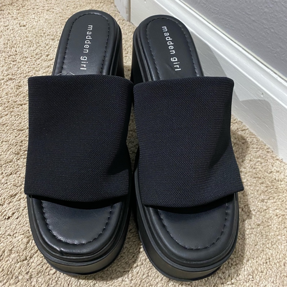 Madden girl black wedge sandals